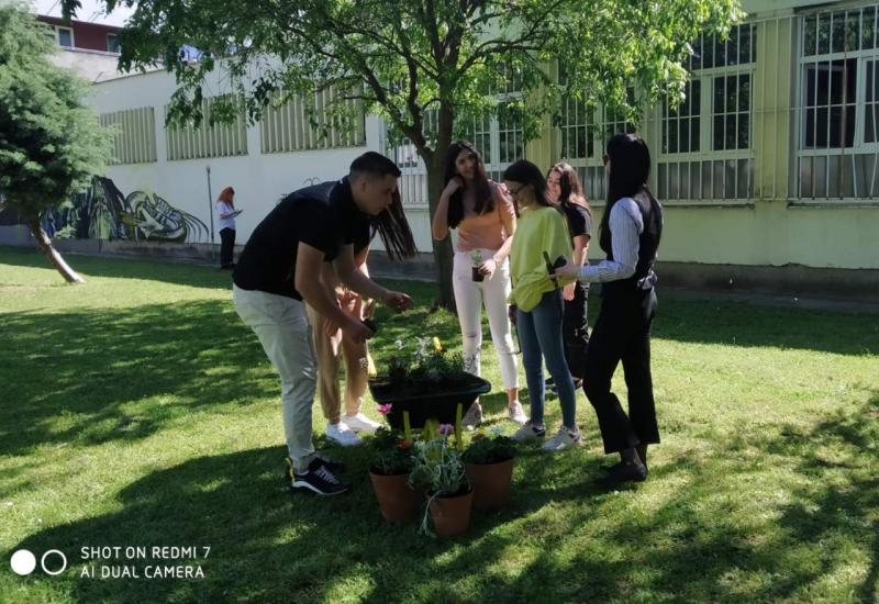 Mostar: Učenici proslavili Dan škole uz pjesmu i druženje